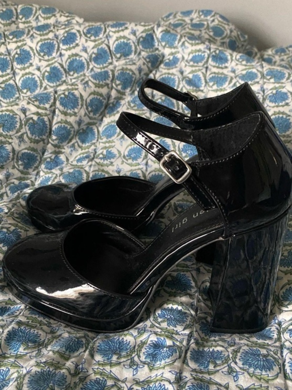 Madden Girl Black Patent Mary Jane Block Heel Pumps
